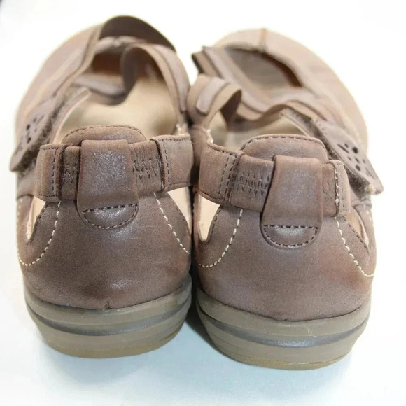 Blondo Small Wedge Leather Upper Ballet Flats w/ 2 Elastic Cross Straps Sze 7.5W - Picture 9 of 15